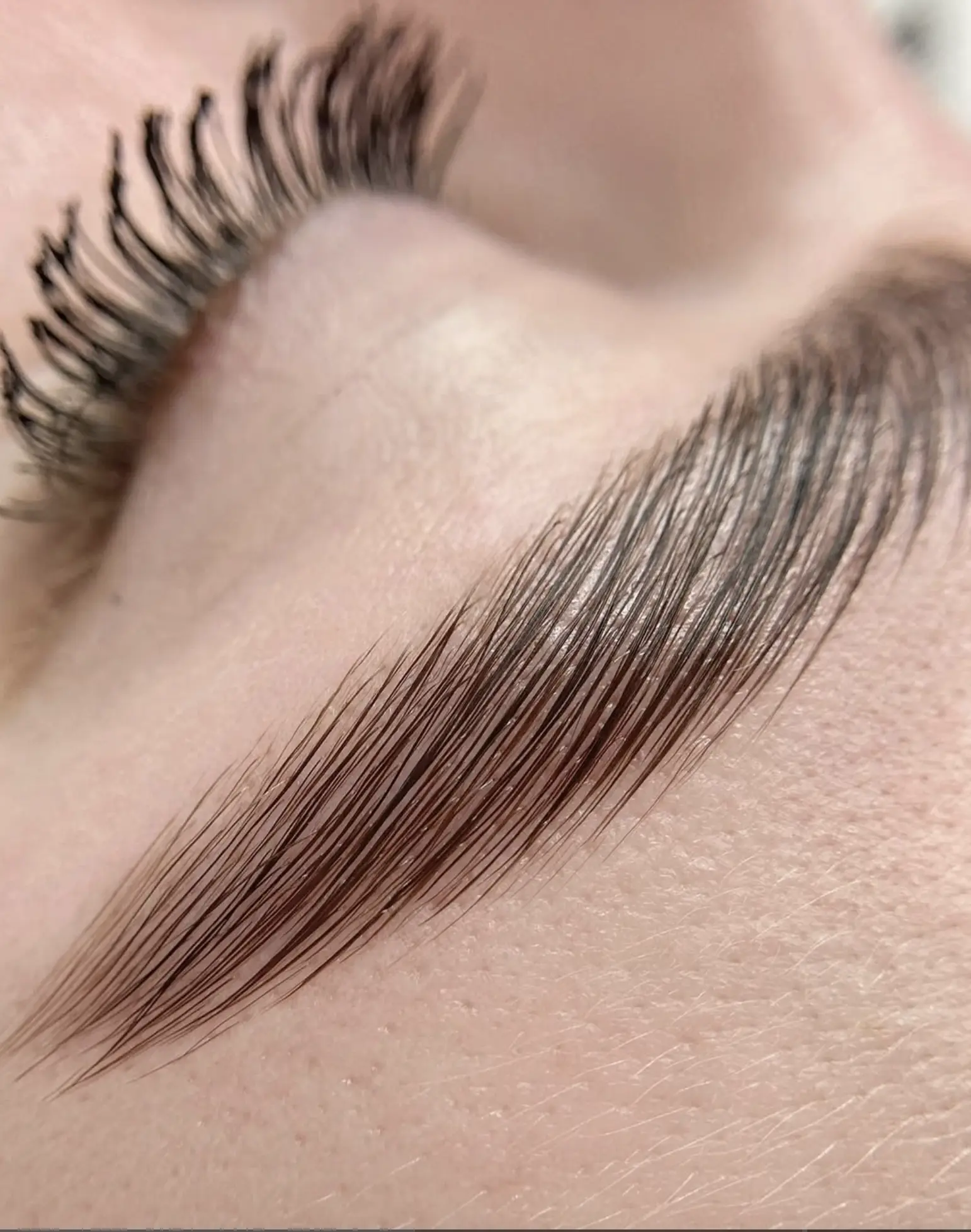 How long does it take to heal after eyebrow tattoo removal?